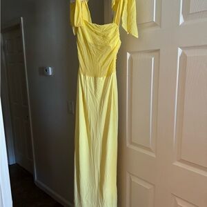 Elegant Yellow Women's Dress